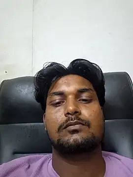 Gujju here online show from August 1, 9:52 am