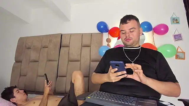 Aaron Grant online show from July 7, 7:23 am