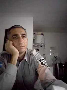 Alejandro83bsf online show from June 9, 5:31 am