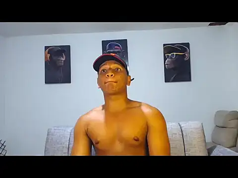 Ian Arcia online show from May 28, 1:58 am