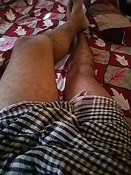Rohit657600 online show from July 13, 11:23 am