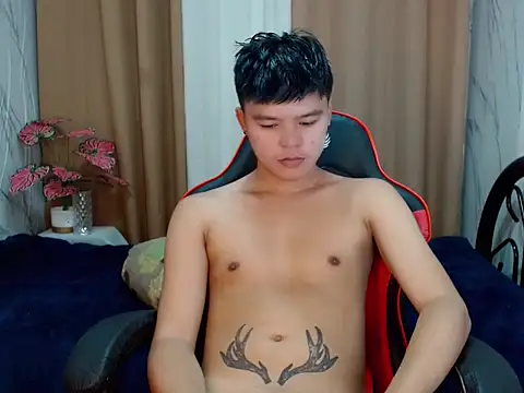 yourhotasiandoms online show from June 20, 4:50 am