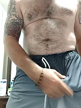AndresvargasQ123 online show from July 3, 5:35 am