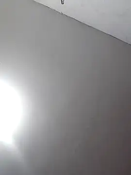 AndresvargasQ123 online show from July 9, 4:16 am