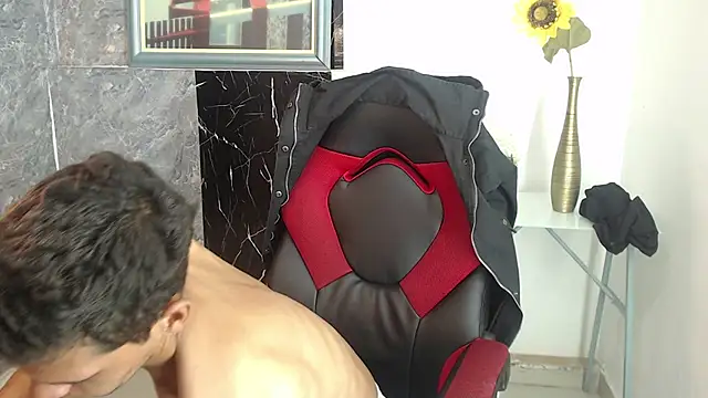 Miguel sexxx online show from May 28, 8:51 pm
