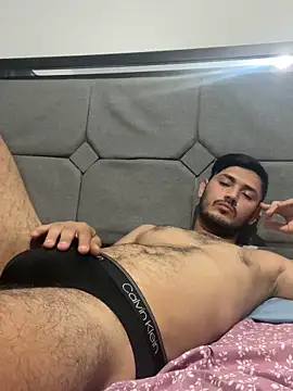 michael0403 online show from May 12, 4:43 am