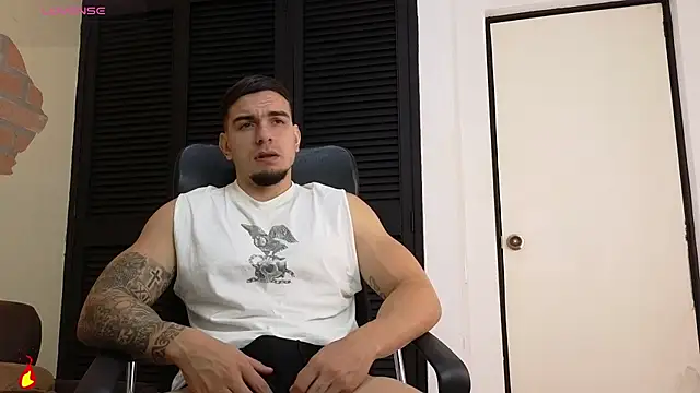 Josh miller01 online show from June 20, 1:38 pm