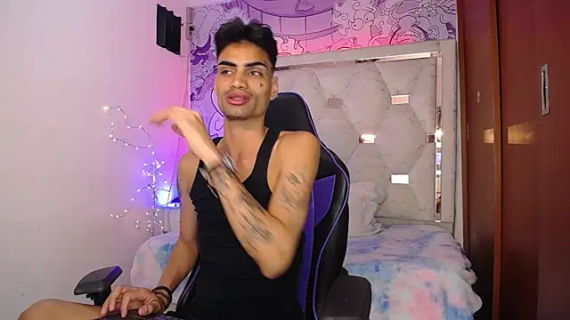 Liam bedoya online show from May 23, 4:07 am