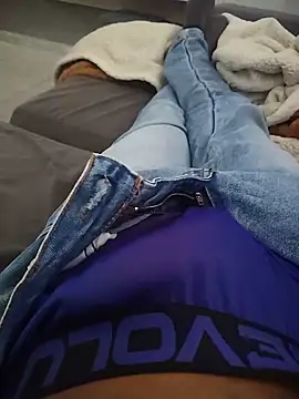 paublack0 online show from May 22, 12:32 pm