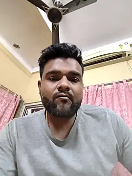devraj184 online show from May 23, 7:52 pm