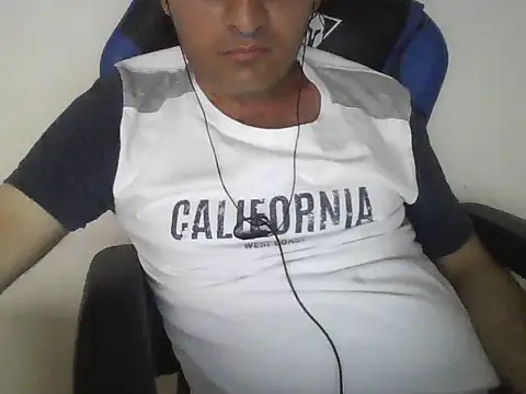 ecuabi online show from May 25, 9:32 pm