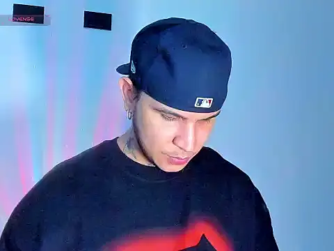 jacob lautnerr online show from June 29, 11:05 pm
