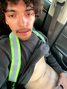 Uhhyuhhhhh online show from June 11, 12:32 am