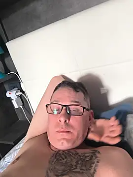 alexbuby online show from June 2, 11:55 am