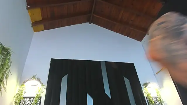 Justin WhiteJS online show from June 3, 2:33 pm