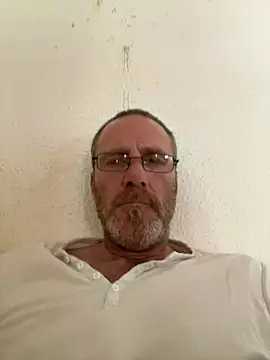 Greg0ri73 online show from July 5, 2:46 pm