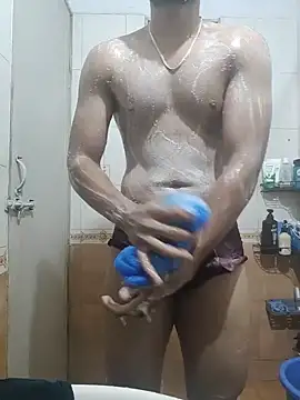 hunkfreakin online show from August 1, 8:13 am
