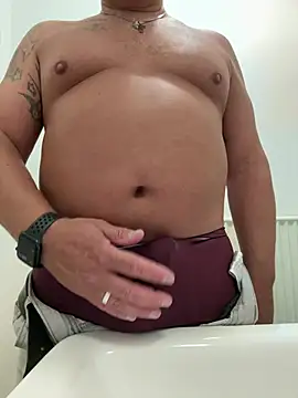 Leon42xxx online show from August 3, 6:12 am