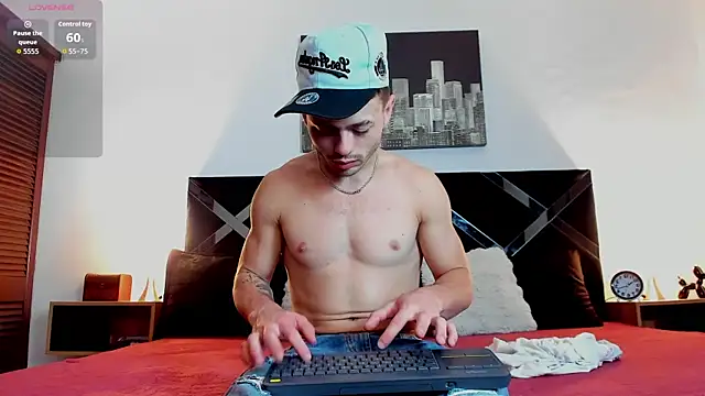 Zeus damian21 online show from June 17, 3:19 am