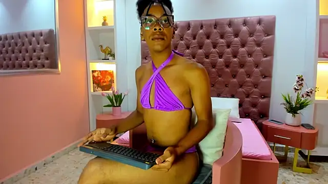 TenderTeacher online show from July 22, 9:07 pm