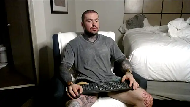 nathaniel 13 online show from June 26, 12:03 am