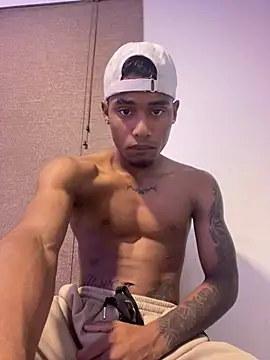 Ydiaz09 online show from July 14, 3:33 am
