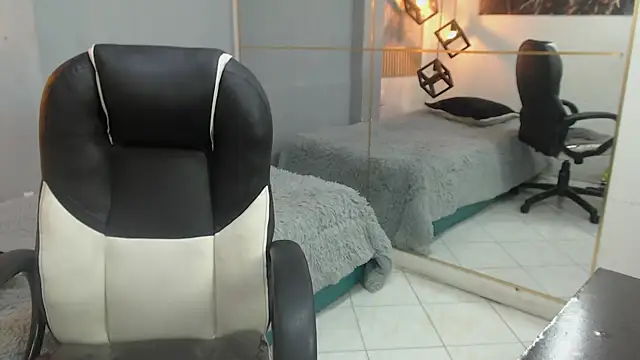 ash ka online show from July 8, 11:42 pm