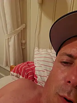 heterohotguy78 online show from July 5, 9:22 pm