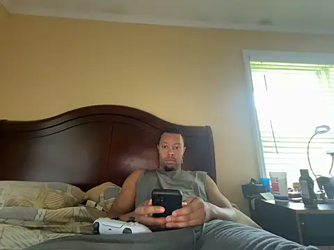 Charmingswoleking online show from June 28, 10:38 pm