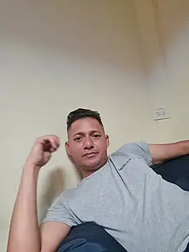 latin boyxxx1 online show from July 6, 7:27 pm