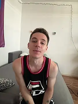 PolishBoyfriend online show from June 27, 12:22 pm