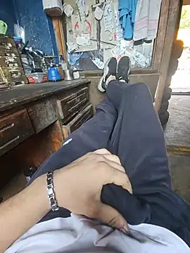 idealgay online show from August 7, 8:21 am
