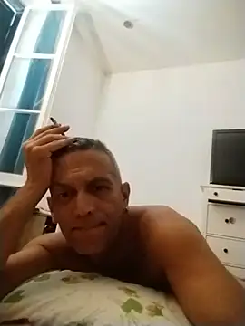 ilmisteroneragazzato online show from August 4, 4:22 pm
