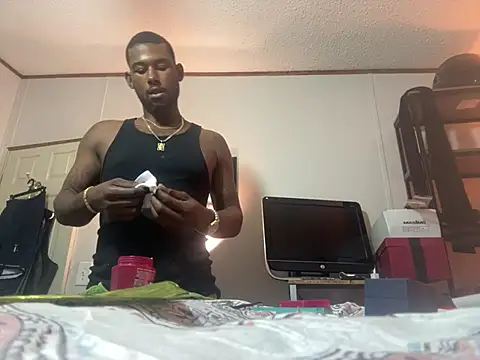 TheLandlords 1couple online show from August 10, 4:51 am