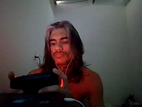 SlamBoyGay online show from August 7, 5:19 pm