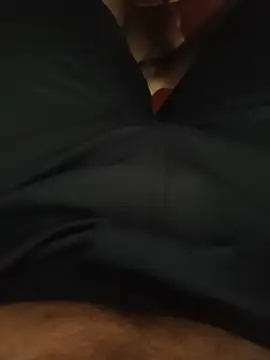 bigdeee01 online show from August 9, 1:28 pm