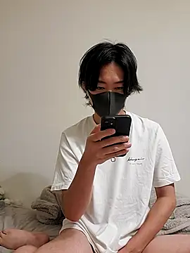 Naoya xyz online show from August 9, 4:46 pm