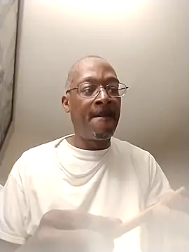 William719 online show from April 23, 7:38 pm