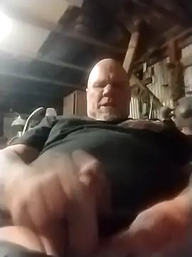 Reddog833 online show from April 12, 7:54 am