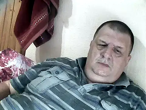 Vyrtous579 online show from May 28, 3:32 pm