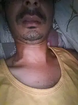 dreamtoungelick69 online show from April 24, 5:59 pm