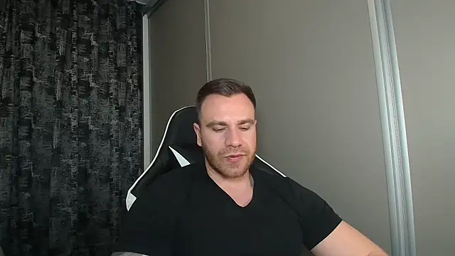 Thori92 online show from March 20, 7:29 pm