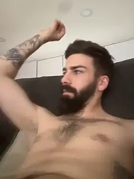 kinkyguy04 online show from May 4, 3:58 pm
