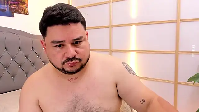 oso dirty  online show from May 31, 6:09 pm