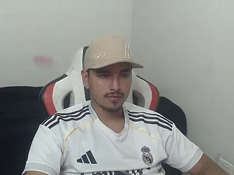 kylian 07 online show from July 16, 3:02 am