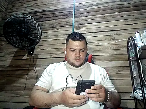 Arcangel 05 online show from June 21, 11:54 pm