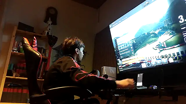 imyourking95 online show from December 15, 6:04 pm