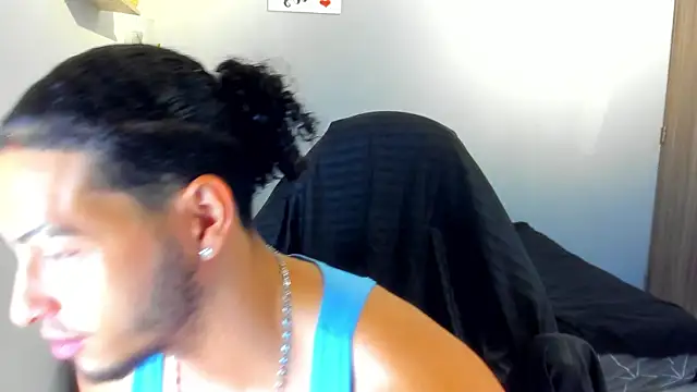Kris Khalifa69 online show from June 2, 9:27 pm