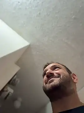 JonJ0 online show from August 1, 10:53 pm