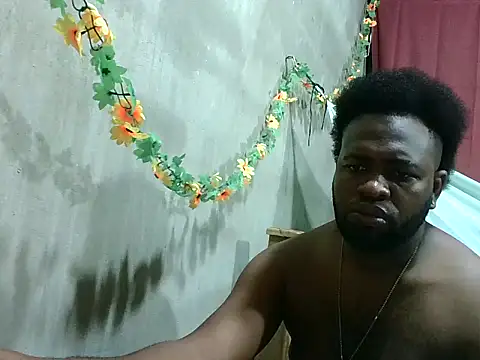 2ocmaxi online show from March 30, 1:50 am